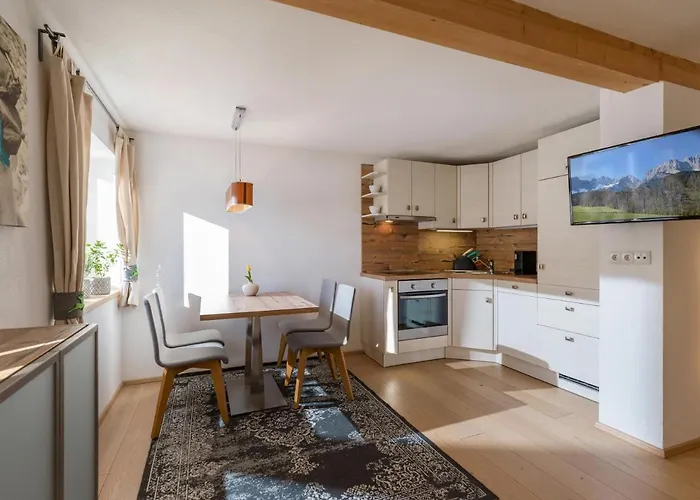 Haus Am Feld מלון קיצביהל